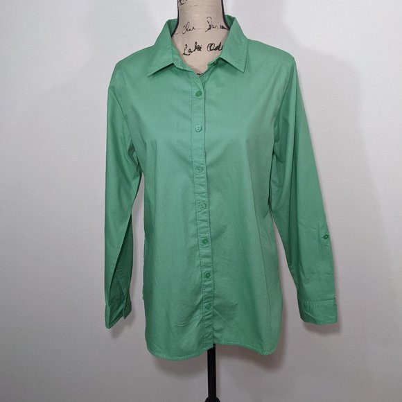NWOT Christopher & Banks Solid Green Shirt Collared Top Button Womens Size M - Picture 1 of 7